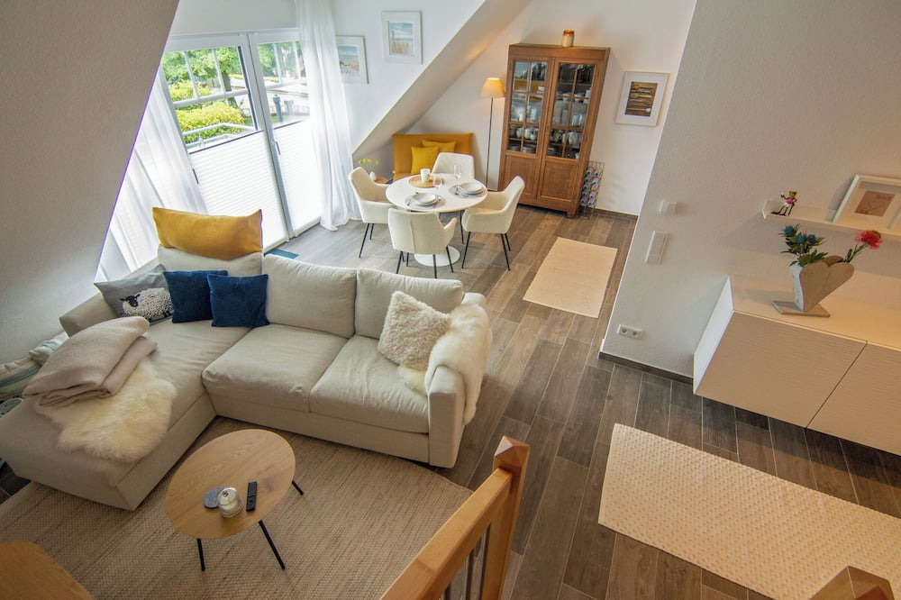 Westeraccumersiel Apartment | Experience happy times - live centrally, enjoy peace and quiet