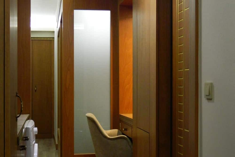 Osmanbey Apartment | Modern & Central Flat | 1 Min to Metro | Daily Cleaning | MB RESIDENCE