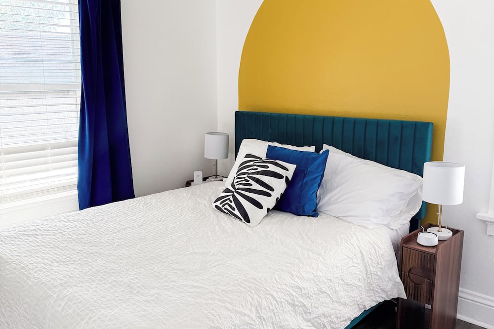 Toledo Apartment | Private Upper-Level Flat - Bright, Stylish, Peaceful