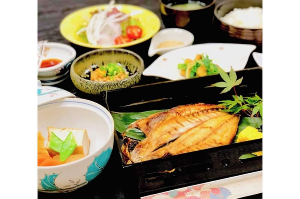 Hitachinaka House | Nonsmoking Twin Private room style seating /Hitachinaka Ibaraki