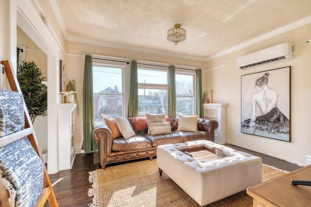 Kerns House | Laurelhurst Dream on Restaurant Row ~ 97 WalkScore