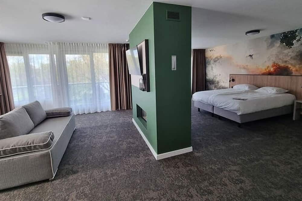 Roden Apartment | Family-Friendly Stay with Breakfast Close to Speelgoedmuseum Roden