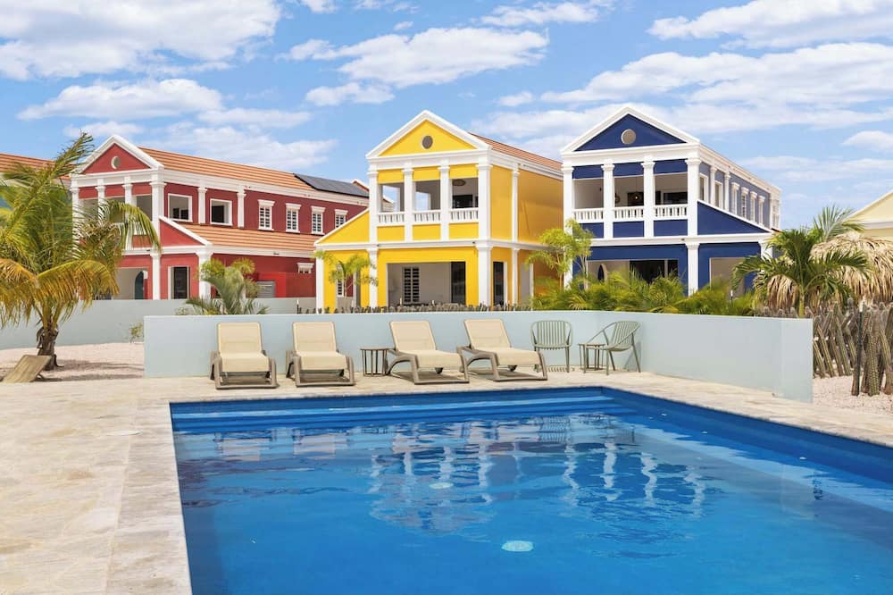 Tera Kora Apartment | Kas Blou Blou with refreshing communal pool