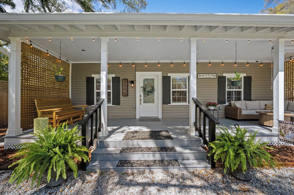 Mobile Cottage | Precious 1-bedroom Cottage in Midtown Mobile Recently renovated with fenced yard