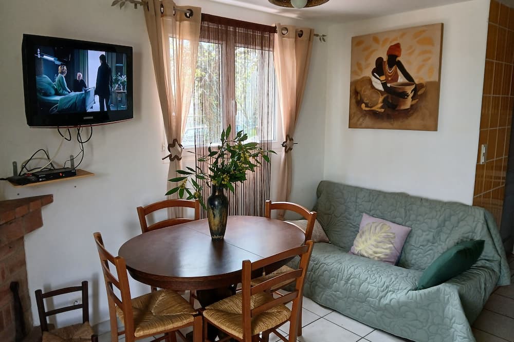 Porto-Vecchio House | Maison Porto-Vecchio a little corner of paradise in the mountains