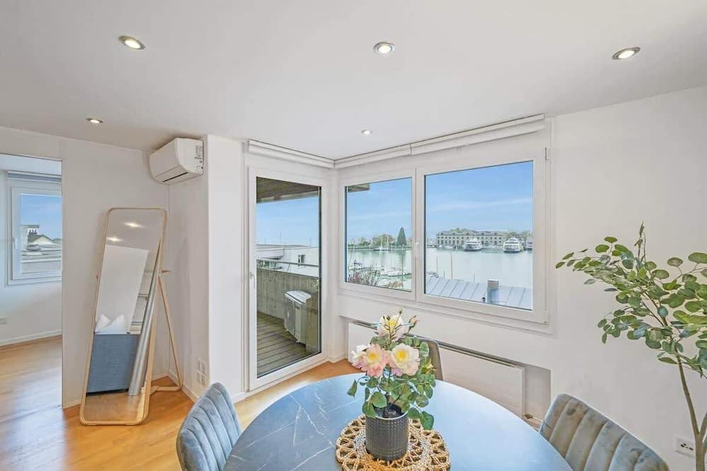 Romanshorn Apartment | book2stay: Lakeview Apartment