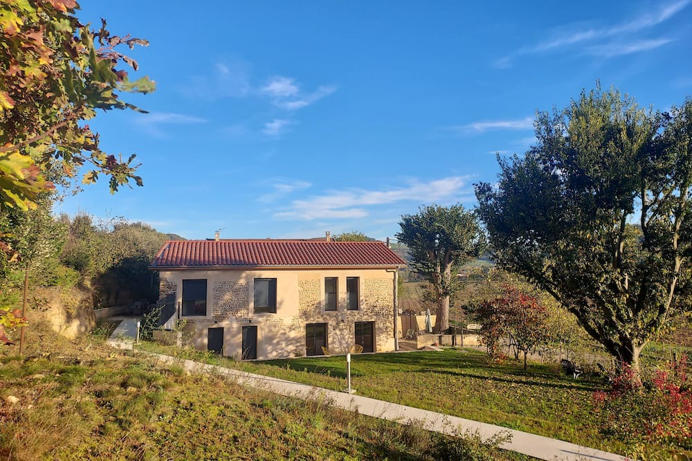 Peyrins House | Gîte for 6 people, 3 bedrooms, quiet location, 1h1