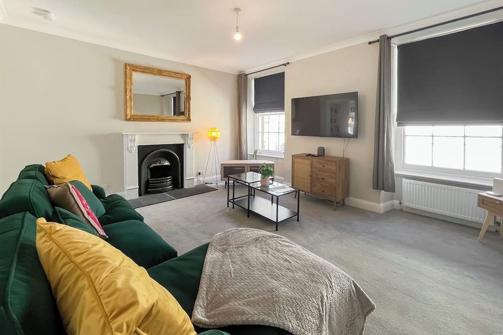 Duns Apartment | Murray Street Town House