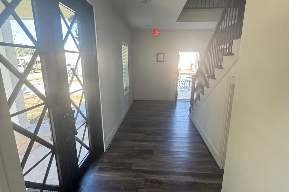 Wharton Apartment | Charming, 2-bedroom apartment in the quiet town of Wharton.