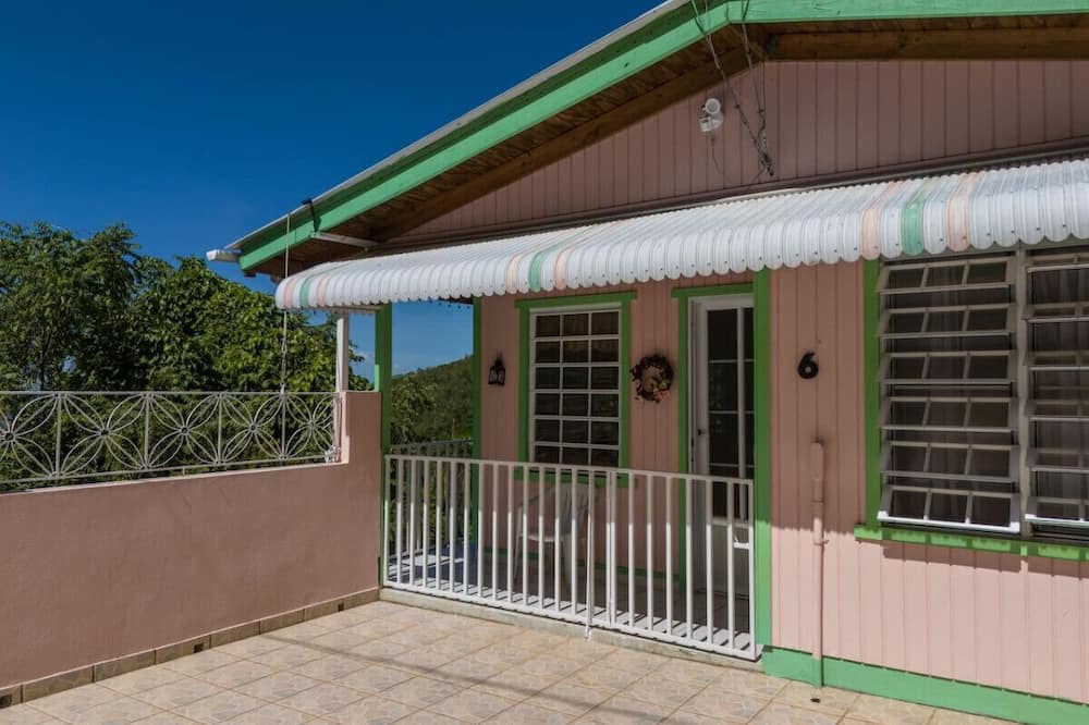 Sabana Grande Cottage | Nature's Lodge Escape
