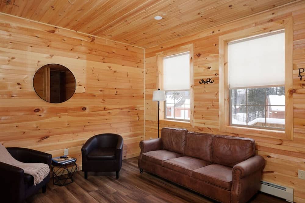 Bethlehem Cabin | Cedar Select – Cozy Cabin Townhouse