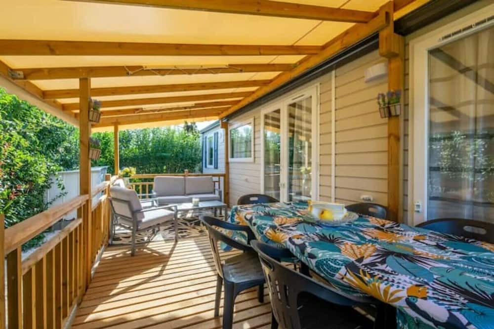 Vias RV Rental | Mobile Home 44m² Camping 4* La Carabasse Vias Beach 800m from the sea