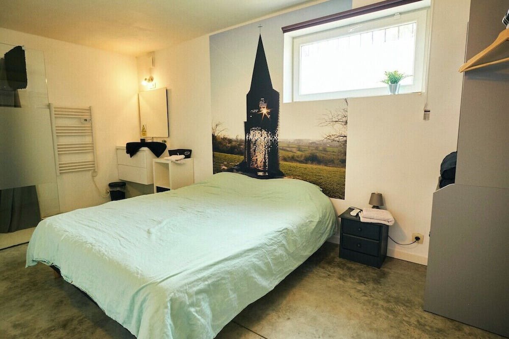 Sclayn Apartment | Modern Comfort ★ AC, Pellet Stove & Parking ★ 3 Min from Highway