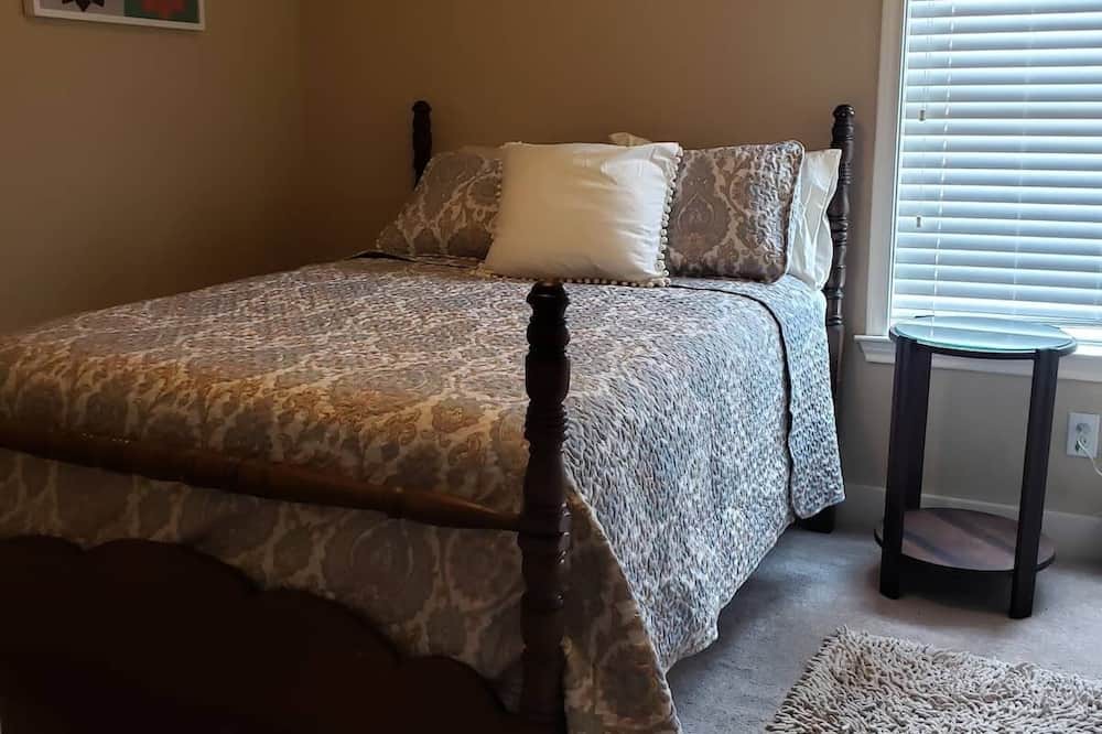 Shadow Glen House | Cozy Space Perfect For Your Austin Visit