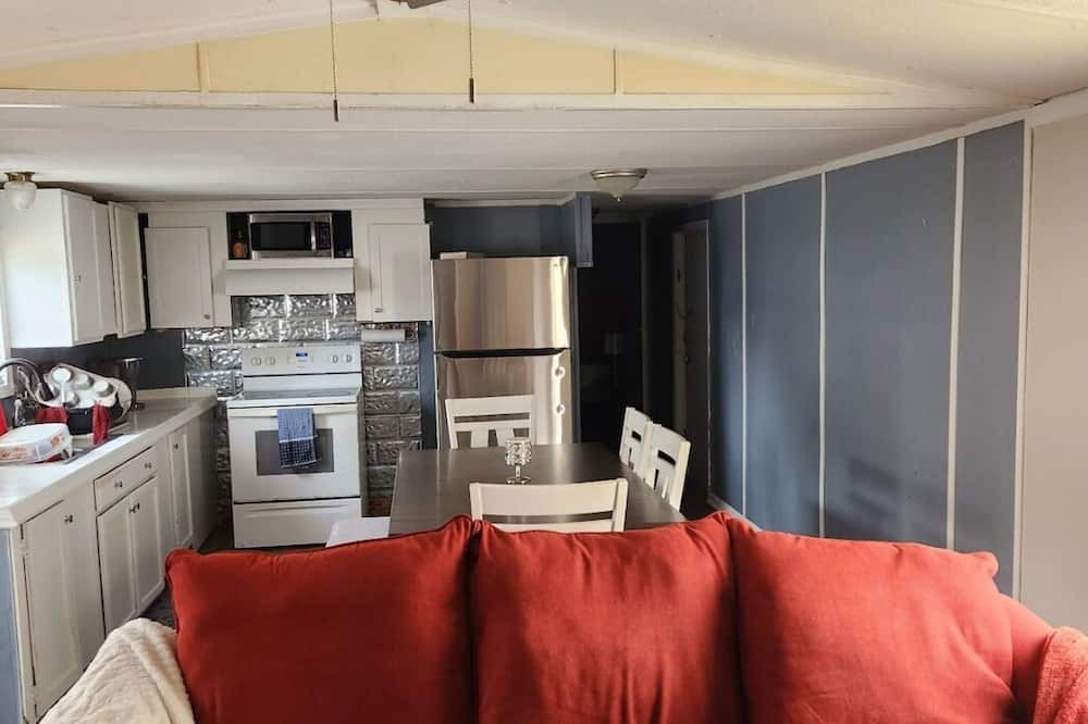 Portal House | Charming 3-bedroom mobile home with WiFi, AC in welcoming Portal