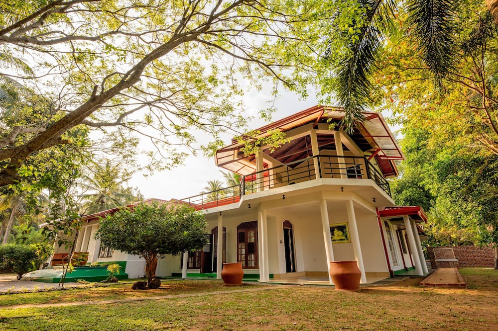 Narammala Villa | Charming 3-bedroom villa with AC, WiFi in serene Kadahapola, Narammala