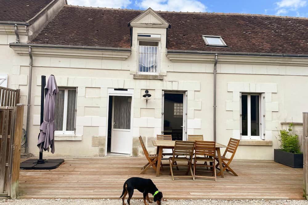 Meusnes Cottage | Family cottage with private terrace near Beauval