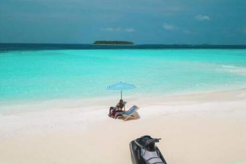 Baa Atoll House | Dhoani Maldives Guesthouse