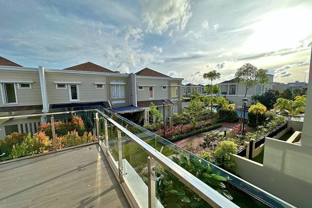 Batam Villa | Luxury 4 Br Villa Orchard Park