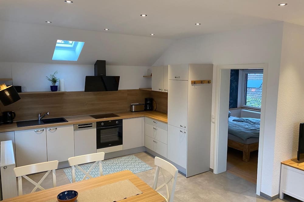 Wienhausen Apartment | Vacation apartment under the oaks
