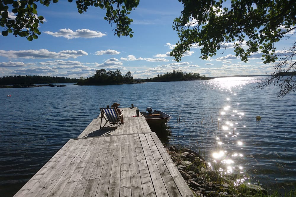 Grisslehamn Cottage | Offer of recreational rental of rooms northern Roslagen.