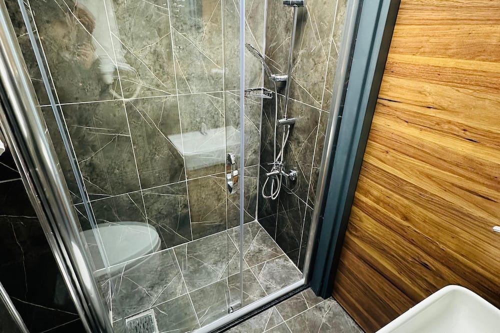 Talimhane Apartment | STANDART AİLE ODASI