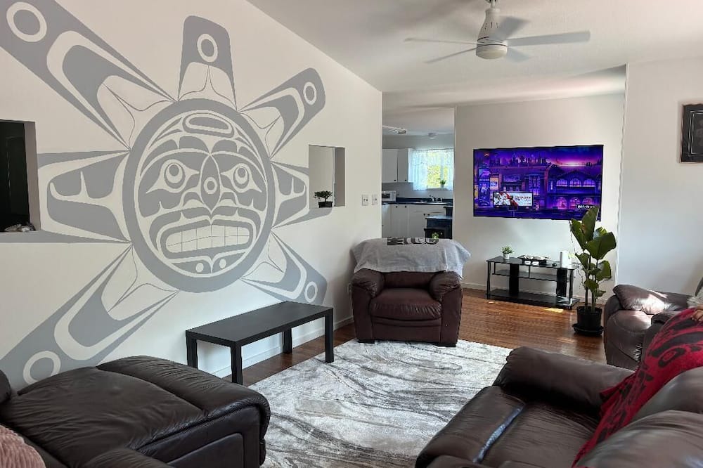 Cormorant Island House | A New Pet Friendly Getaway in Alert Bay