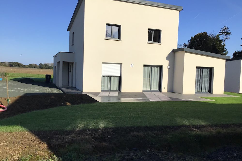 Plourhan House | Ty Govel 5 minutes from the sea