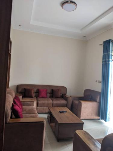 Rwamagana House | Hope flower guest