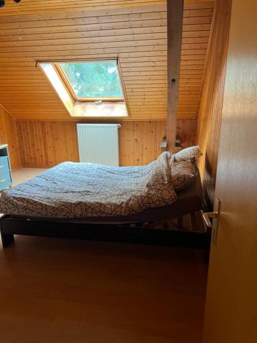 Les Montets House | Belle chambre 17m2 auberge du Rendez-vous à Aumont