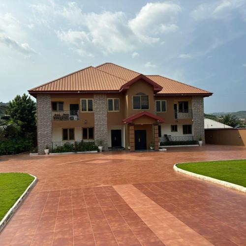 Oyibi House | MatKay 3 bedroom House