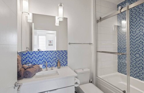 Downtown Kansas City Apartment | ☆Location Location☆ Luxury 2 bed