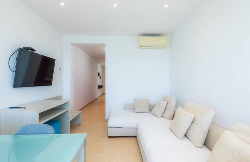 Son Servera Apartment | Holiday Home 'Apartamento Ibiza' with Sea View, Terrace & Wi-Fi