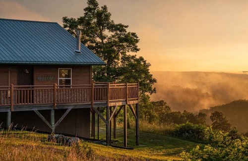 Ponca Cabin | Mountain Sunset Cabin w/Hot Tub