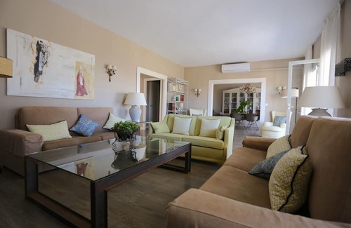 Torre de Benagalbon Villa | VILLA DEL MAR 'Boutique Beach-House' 11PAX