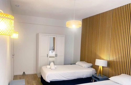 Quartier Sainte-Marguerite Apartment | Urban Flat 167 - Luxury 1 Bedroom Flat in Paris
