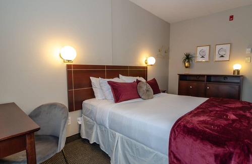 Sainte-Marie House | Spa for Couple in Romantic Room at Hotel Boutique