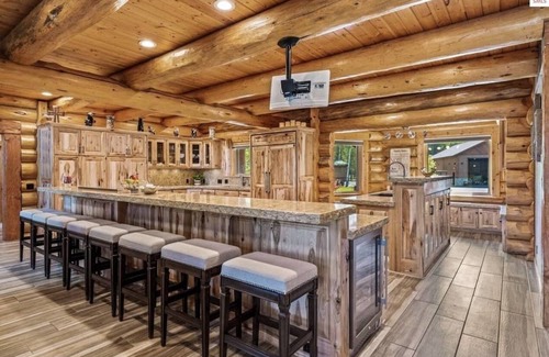 Sagle House | Bring your boat & jet ski's, Waterfront, Luxury Log Home, 46 acres sleeps 21!