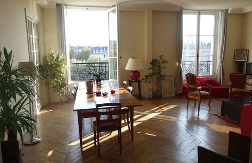 4th Arrondissement Apartment | Paris-sur-seine-chez-caroline