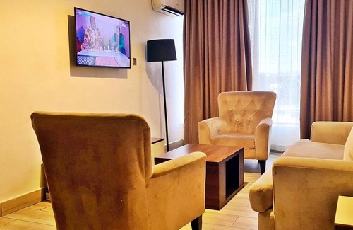 Asaba Hotel | villa toscanna hotel asaba