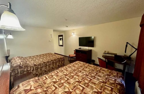 Killam Hotel | Western Budget Plus Killam Krossing