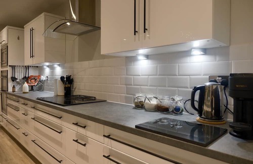 Saint Helier House | Prime 4 bedroom Townhouse in the heart of St Helier, 3 minute walk to the beach!