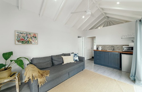 Mele Villa | Villa Mali - Beachfront with Plunge Pool