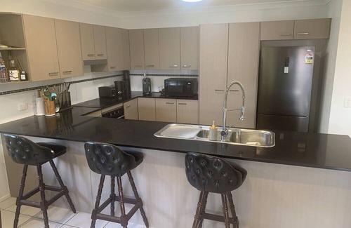 Nudgee House | Suburban Family Oasis close to Brisbane airport