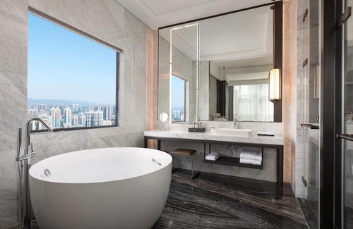 Hecheng District Hotel | Wyndham Huaihua South
