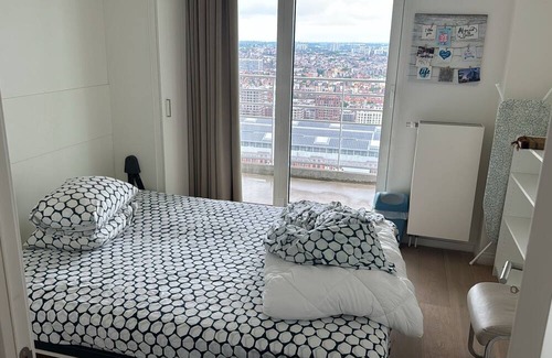 Northern Quarter Apartment | Room in City view apartment in Brussels Center