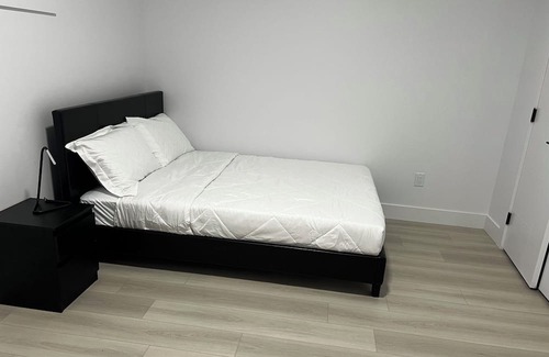 Northeast Edmonton House | 25 mins WEM