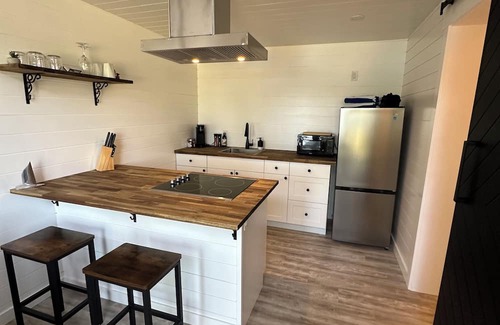 Clare Ski Chalet | Tiny 1 (private hot tub)