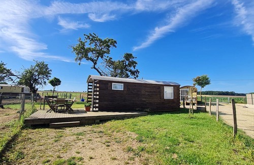 Burthecourt-aux-Chenes Cottage | Gite Burthecourt-aux-Chênes, 1 bedroom, 4 persons