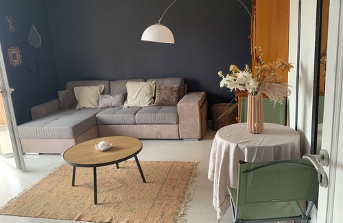 Saint-Andre Apartment | Loue Grand Appartement 50m2 Tout Confort Piscine Proche des Plages a 5 Minutes